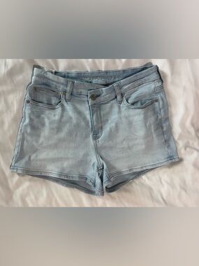 American Eagle Outfitters Light Wash Denim Shorts